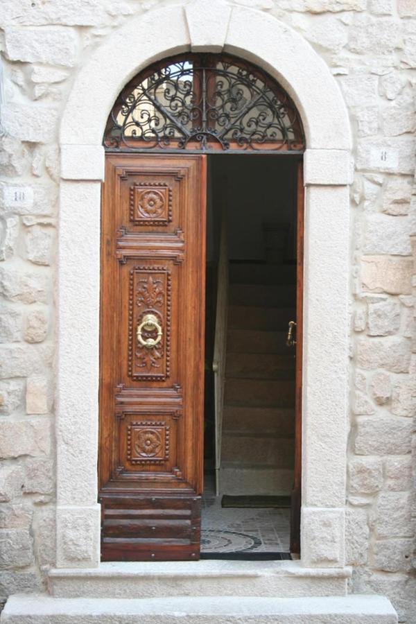 Guest House Le Gemelle Luras 외부 사진
